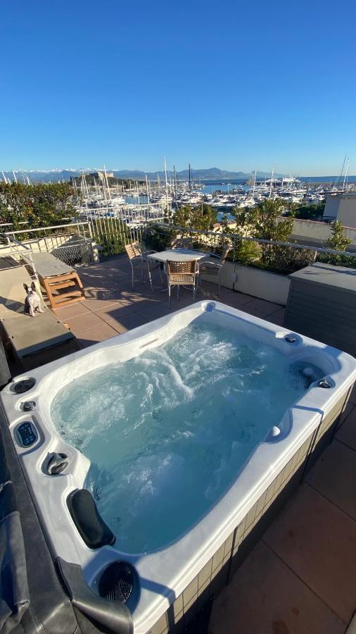 Penthouse Vue Mer Avec Rooftop,Jacuzzi,Et Parking Prive Antibes Eksteriør billede