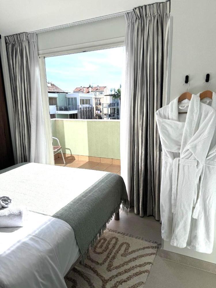 Penthouse Vue Mer Avec Rooftop,Jacuzzi,Et Parking Prive Antibes Eksteriør billede